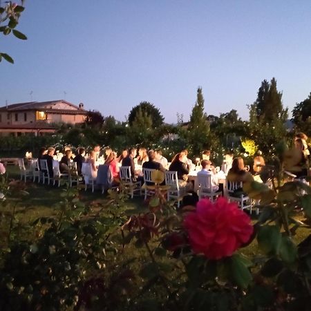 Il Fienile Di Assisi Villa Exterior foto