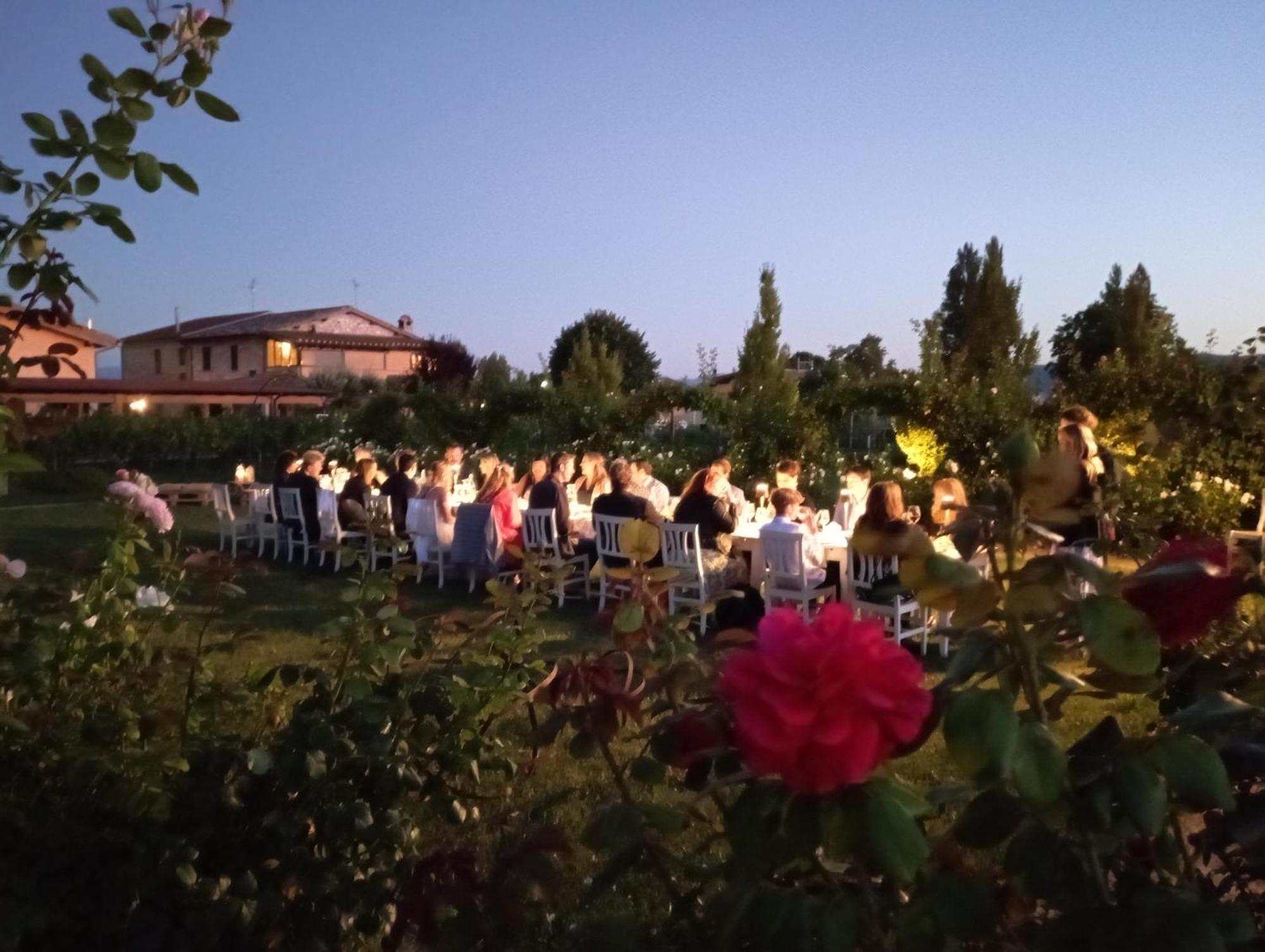 Il Fienile Di Assisi Villa Exterior foto
